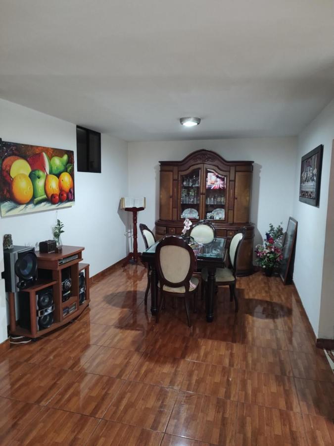 Noras Homestay Laureles ميديلين المظهر الخارجي الصورة