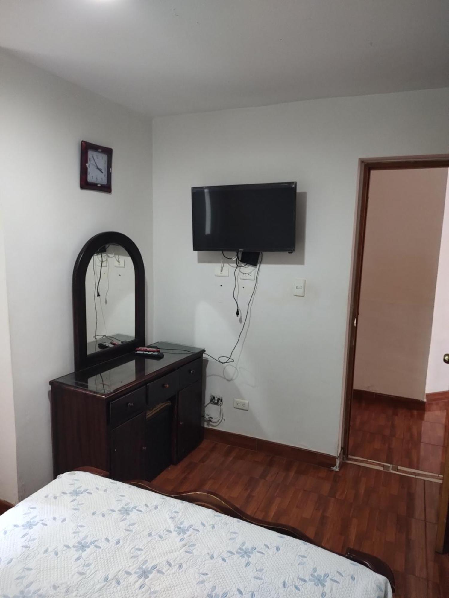 Noras Homestay Laureles ميديلين المظهر الخارجي الصورة